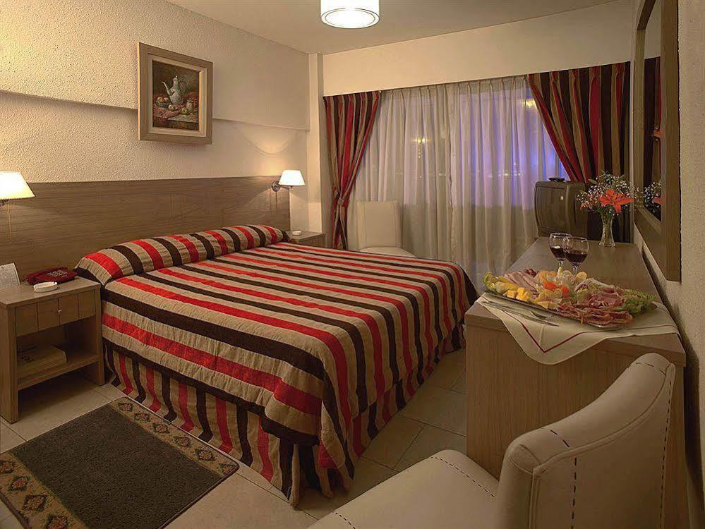 Globales Republica Hotel Buenos Aires Room photo